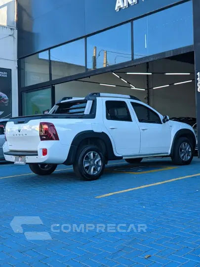 DUSTER OROCH Dyna. 2.0 Flex 16V Aut.