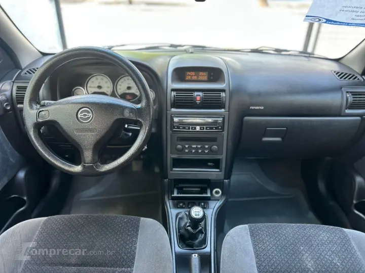 ASTRA 2.0 MPFI ELEGANCE SEDAN 8V FLEX 4P MANUAL