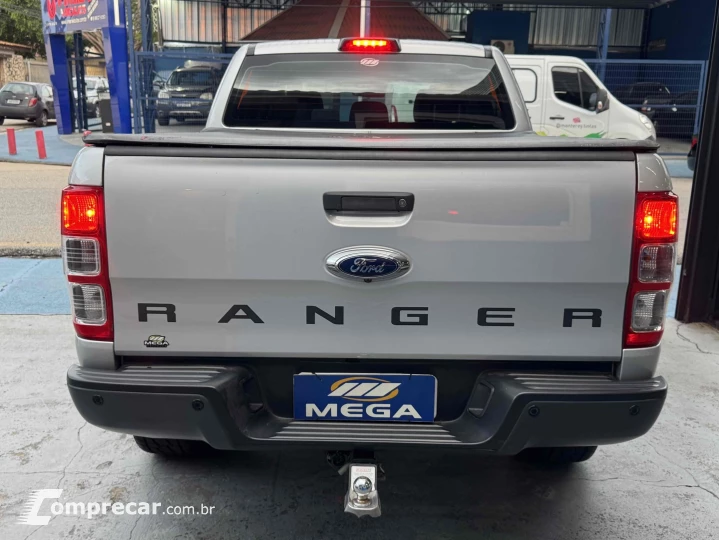 RANGER 2.2 XLS 4X4 CD 16V DIESEL 4P AUTOMÁTICO