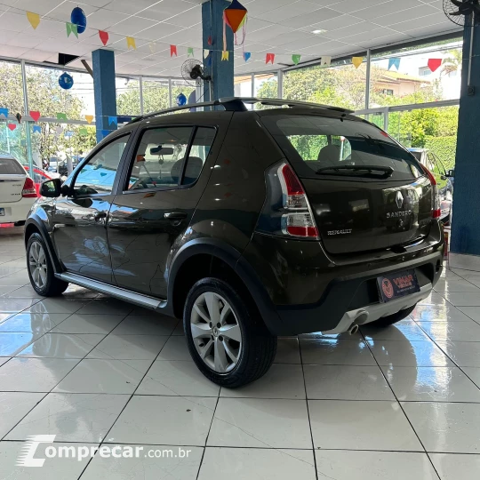 SANDERO 1.6 16V SCE Stepway