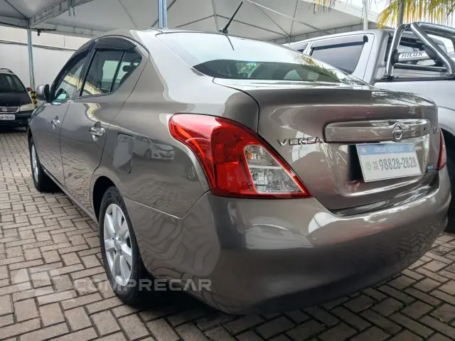 VERSA - 1.6 16V SL 4P MANUAL