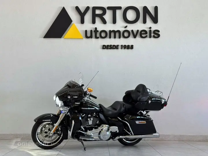 Electra Glide Ultra Limited 1900