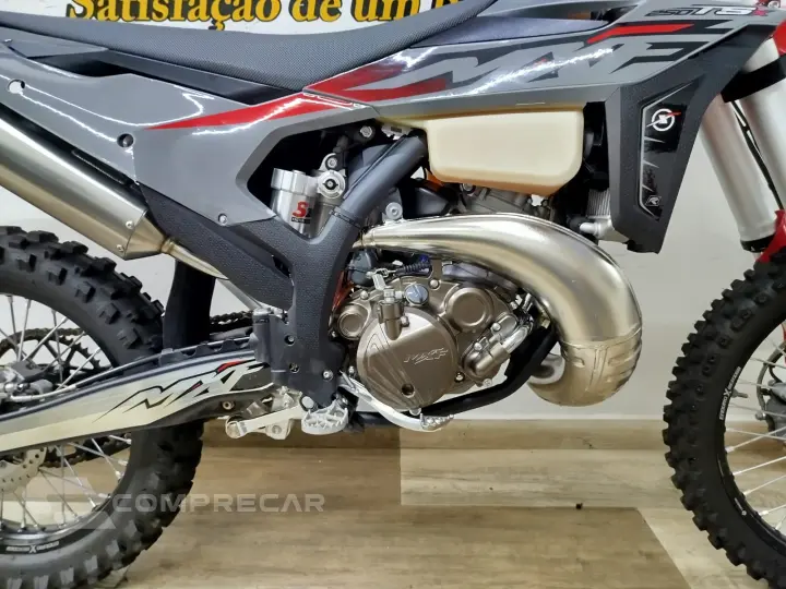 2T 250 TSX