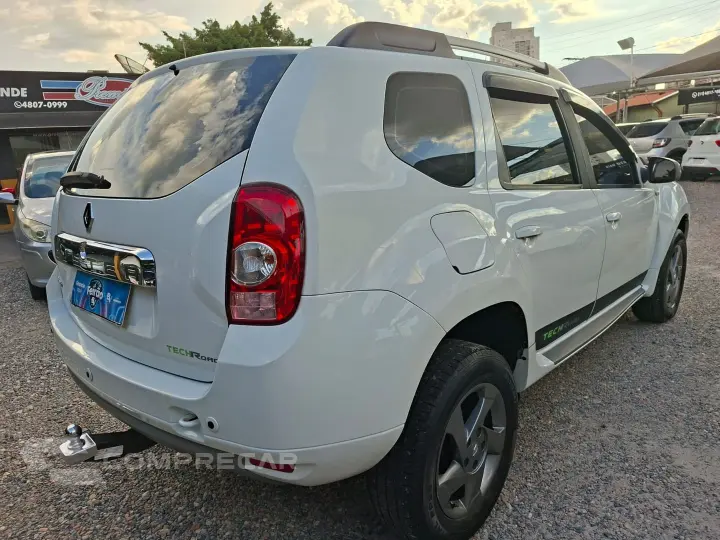 Duster 2.0 Dynamique 4X2 16V Flex 4P Automático