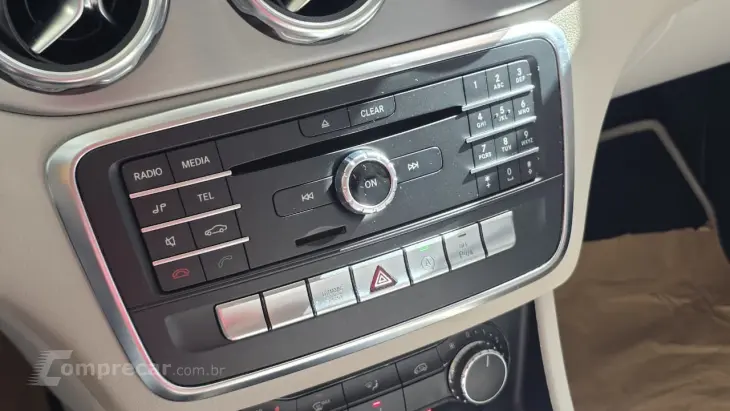 GLA 200 Advance 1.6/1.6 TB 16V Flex Aut.