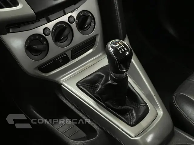 FOCUS SEDAN - 1.6 SE 16V 4P MANUAL