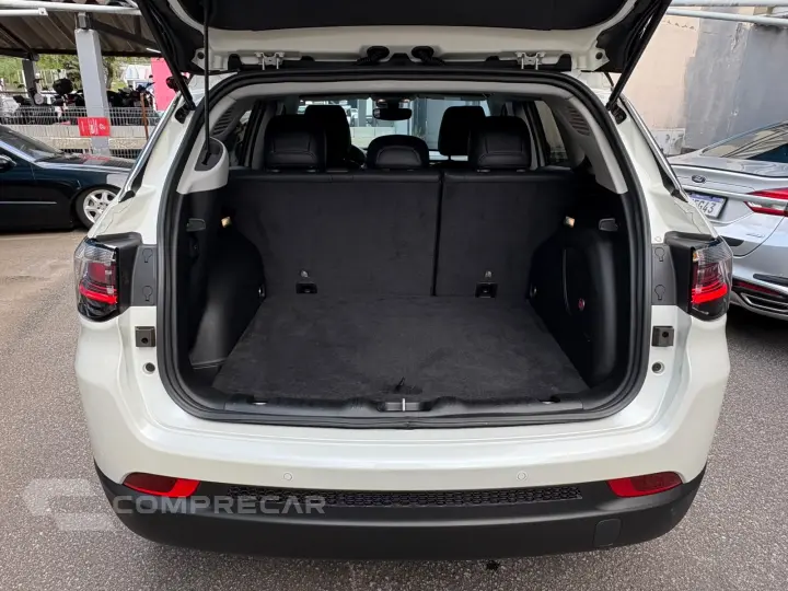 COMPASS 1.3 T270 Turbo Limited