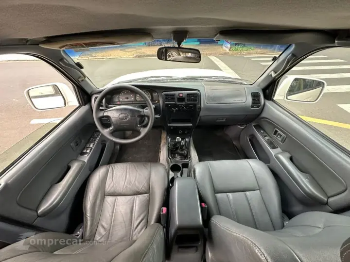 Hilux SW4 4x4 3.0 8V TB Diesel