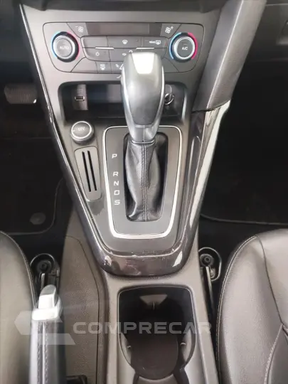 FOCUS 2.0 Titanium Plus Sedan 16V