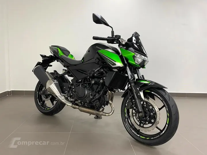 KAWASAKI Z400
