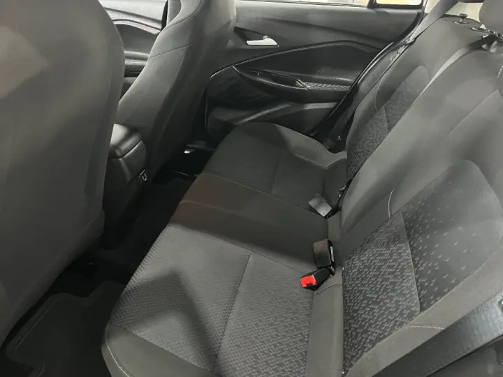 ONIX HATCH LT 1.0 12V TB Flex 5p Aut.