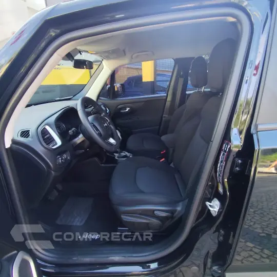 Renegade 1.8 4x2 Flex 16V Aut.