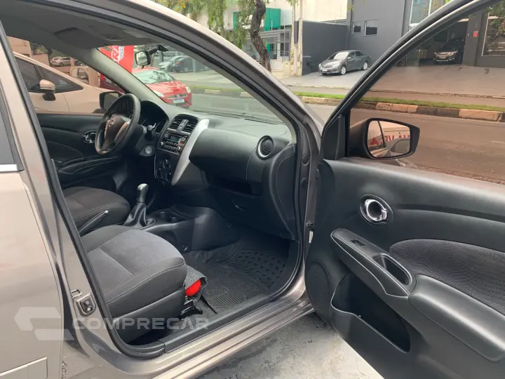 Nissan Versa SL 1.6 16V Flexstart 4P Mec.