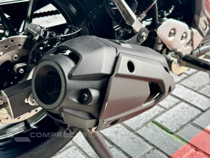 FZ25 FAZER 250 CONNECTED ABS