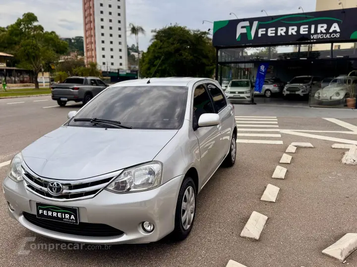 Etios 1.3 Xs 16V Flex 4P Manual