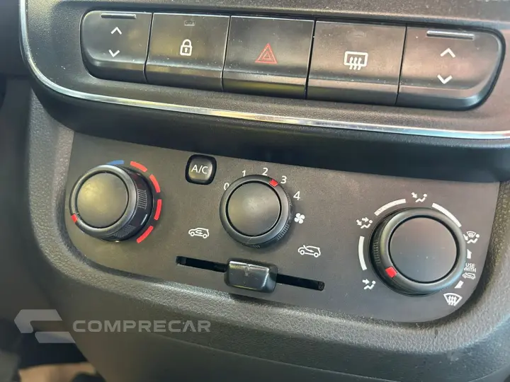 Kwid KWID Zen 1.0 Flex 12V 5p Mec.