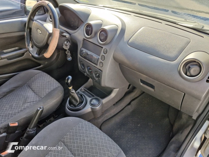 FIESTA 1.6 MPI SEDAN 8V FLEX 4P MANUAL
