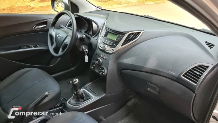 HB20 1.6 Comfort Style 16V