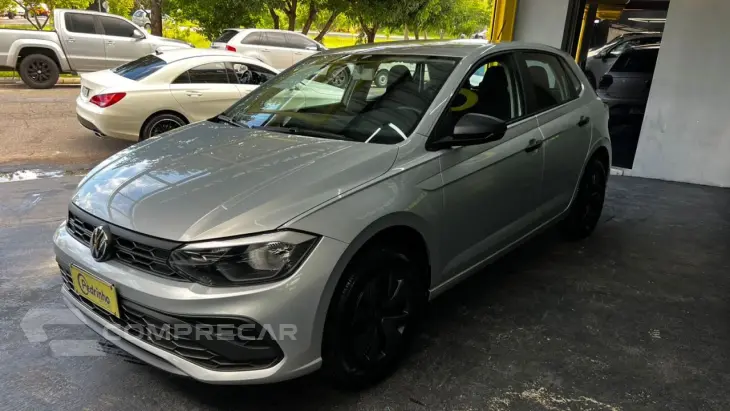 Polo Hatch 1.0 4P MPI TRACK