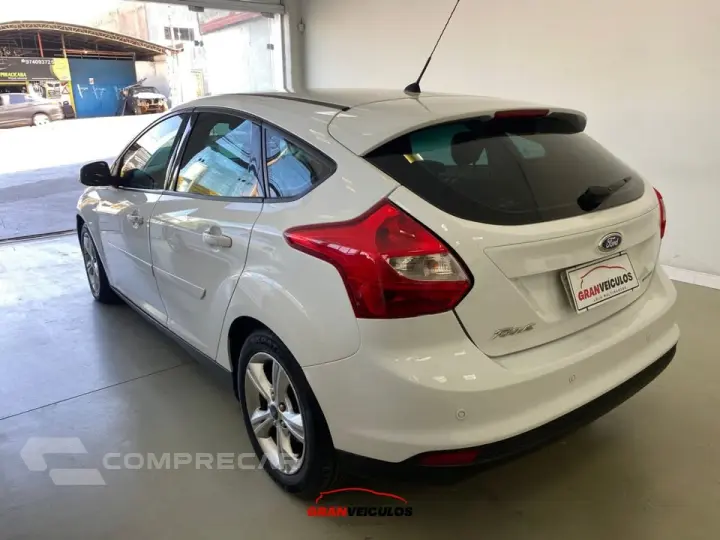 FOCUS 1.6 SE 16V FLEX 4P POWERSHIFT