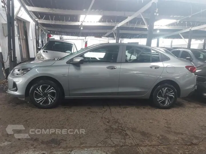 ONIX SEDAN PLUS LT 1.0 12V MANUAL