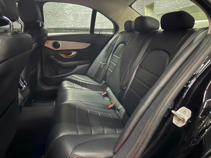 C 180 1.6 CGI 16V TURBO GASOLINA 4P AUTOMÁTICO