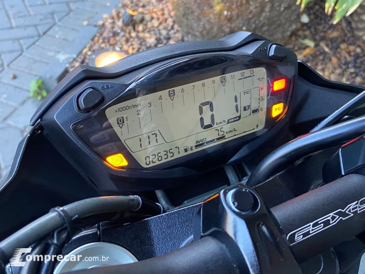 GSX-S 750