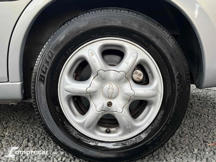 VECTRA 2.2 MPFI GLS 8V GASOLINA 4P MANUAL