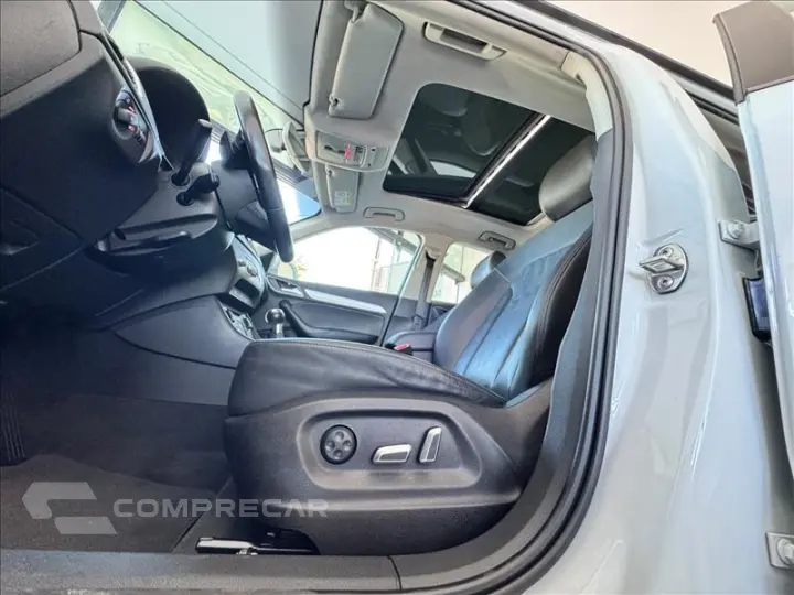 Q3 1.4 TFSI Ambiente Plus S Tronic