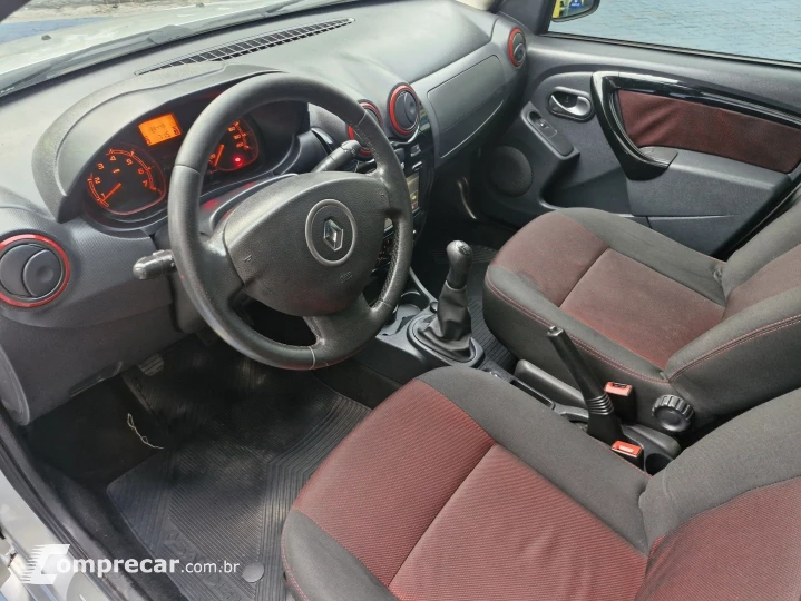 SANDERO 1.6 STEPWAY 8V FLEX 4P MANUAL
