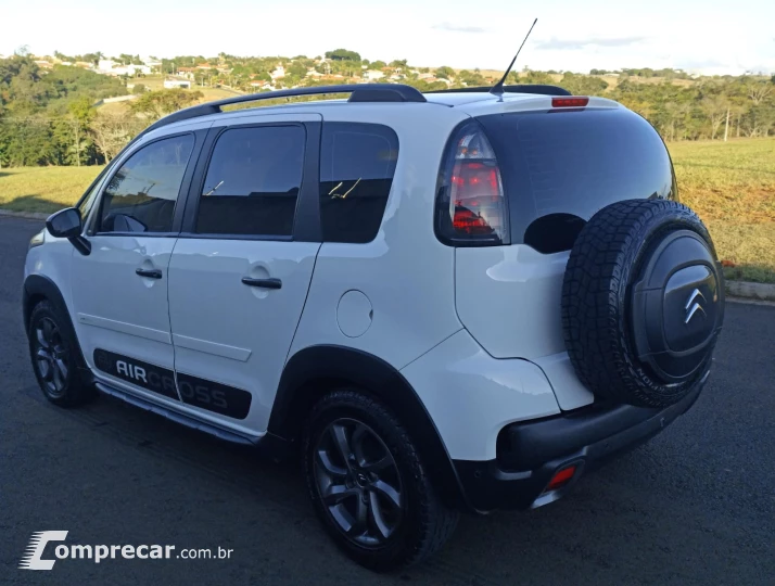 AIRCROSS 1.6 Shine 16V