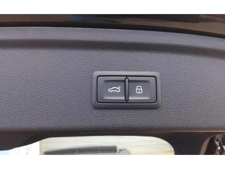 A3 2.0 40 TFSI GASOLINA SPORTBACK PERFORMANCE BLACK S-TRONIC