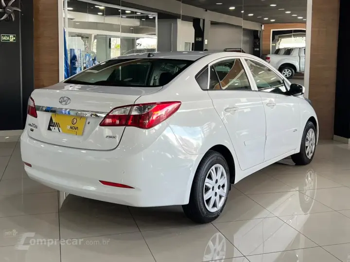 HB20S 1.0 COMFORT PLUS 12V FLEX 4P MANUAL