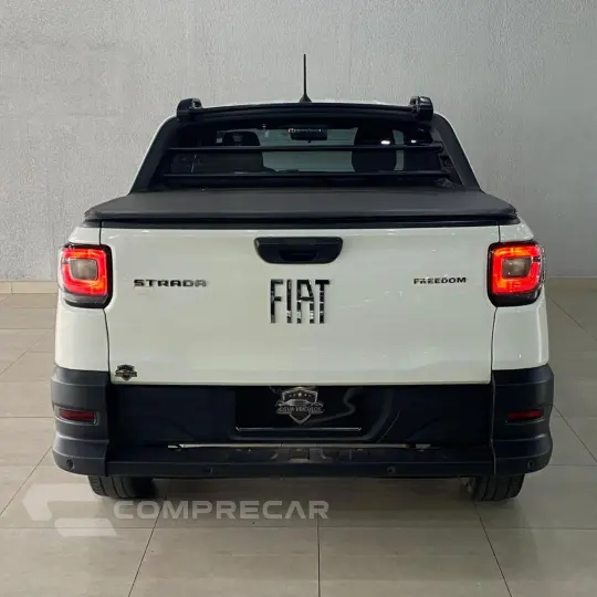 Strada Freedom 1.3 Flex 8V CD