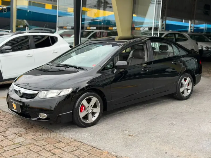 Civic Sedan LXS 1.8/1.8 Flex 16V Aut. 4p