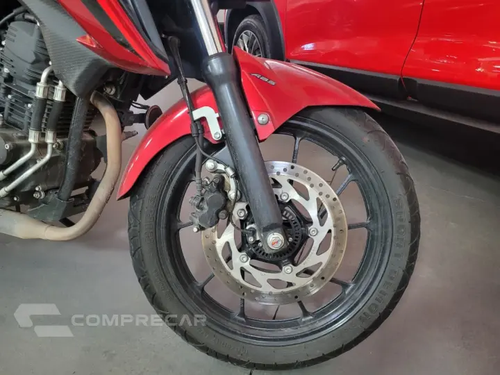 FZ25 250 FAZER CONNECTED
