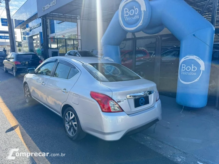VERSA SL 1.6 16V Flex Fuel 4p Mec.