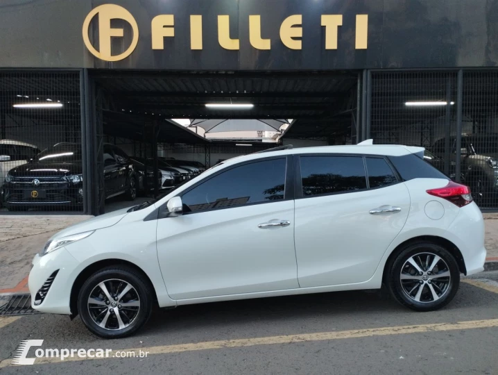 Yaris Hatch 1.5 16V 4P FLEX XLS CONNECT MULTIDRIVE AUTOMÁTIC