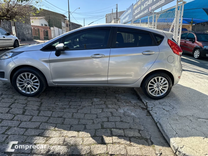 FIESTA 1.6 SE Plus Hatch 16V