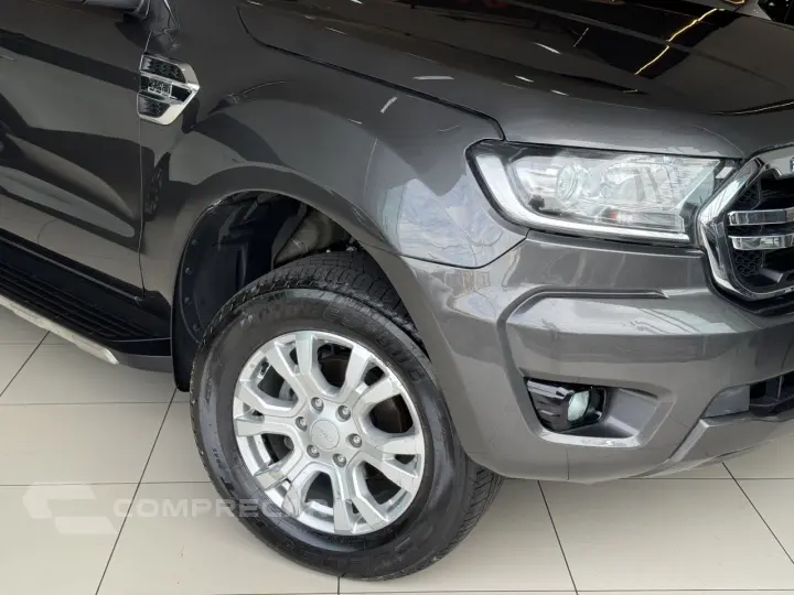 Ranger 3.2 20V XLT 4X4 CABINE DUPLA TURBO DIESEL AUTOMÁTICO