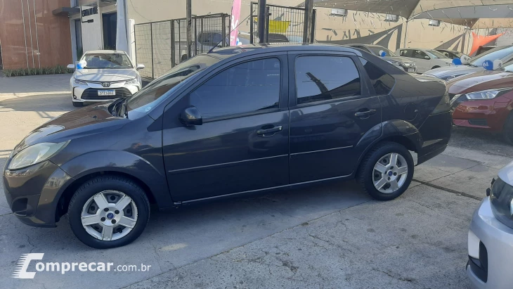 FIESTA 1.6 MPI Sedan 8V