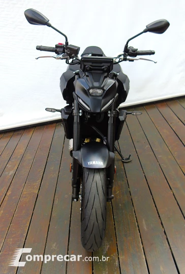 YAMAHA MT-07 CONNECTED ABS