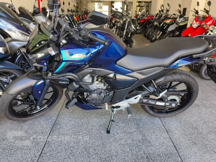 FZ15 150 FAZER CONNECTED FLEX