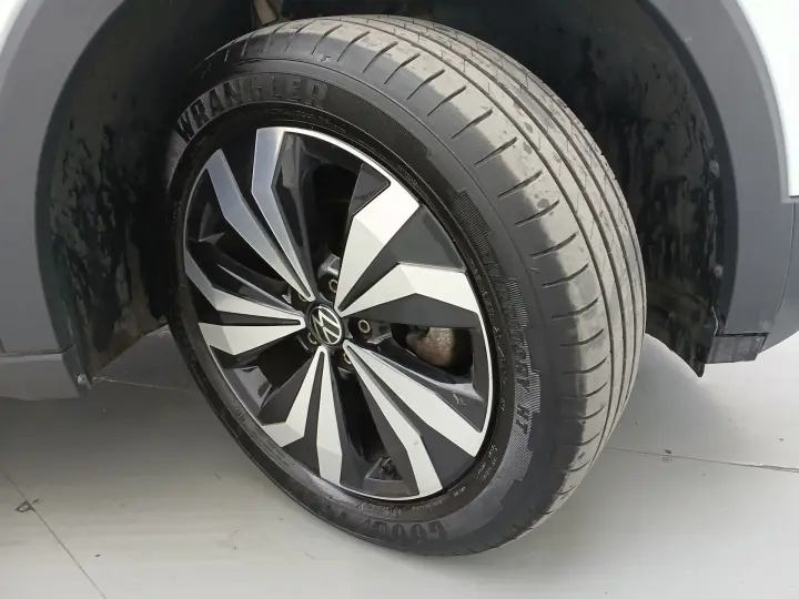 T-CROSS 1.4 250 TSI TOTAL FLEX HIGHLINE AUTOMÁTICO