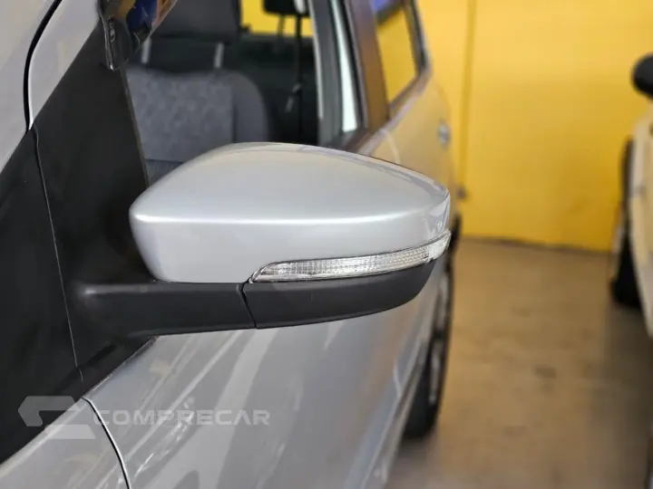 Fox 1.0 Mi Total Flex 8V 5p