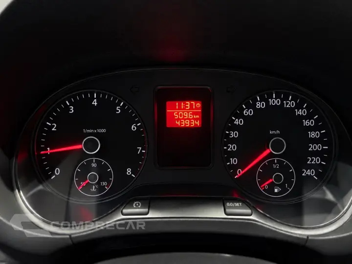 FOX 1.6 I- TREND 8V MANUAL