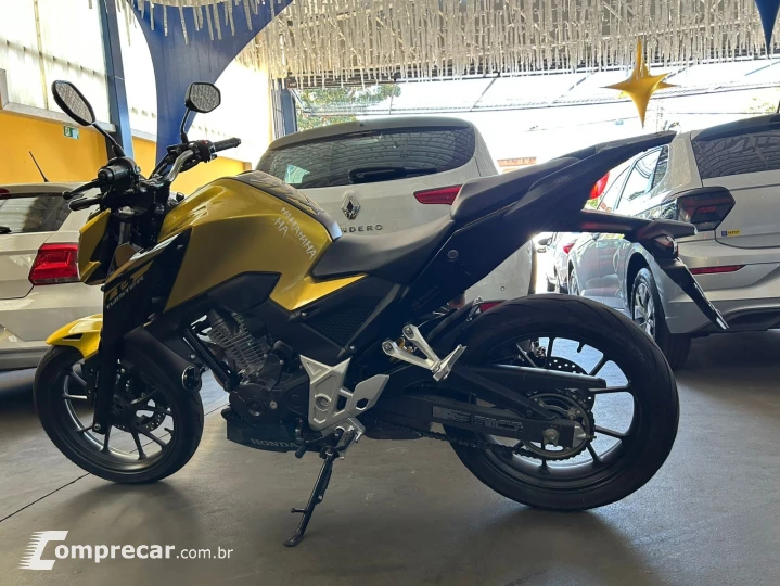 CB CB 300F Twister Flex