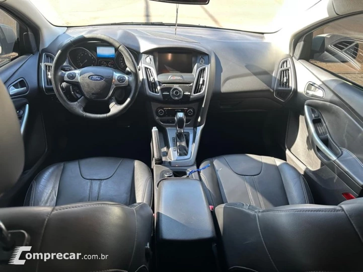 FOCUS 2.0 Titanium Sedan 16V
