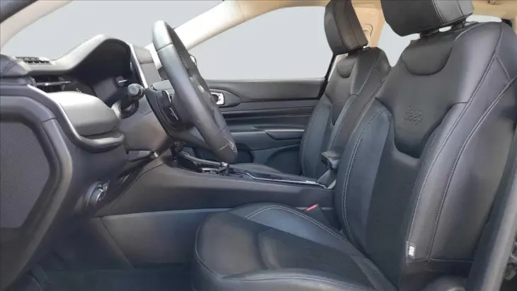 COMPASS 1.3 T270 TURBO FLEX LONGITUDE AT6