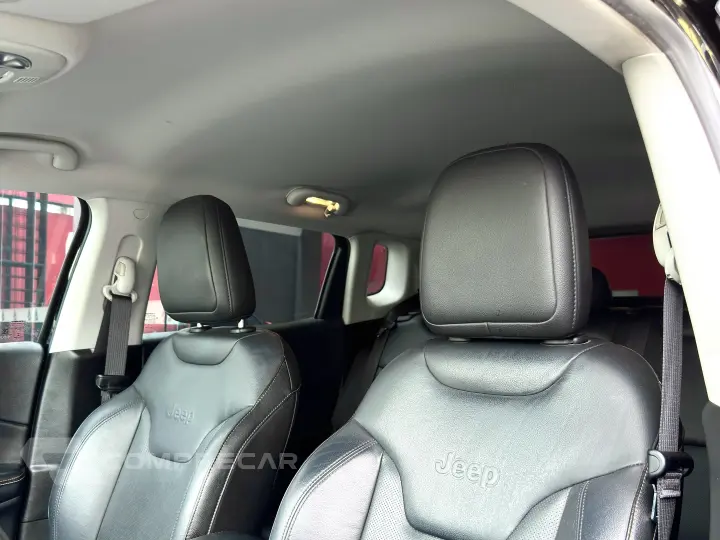 COMPASS 2.0 16V DIESEL LONGITUDE 4X4 AUTOMÁTICO